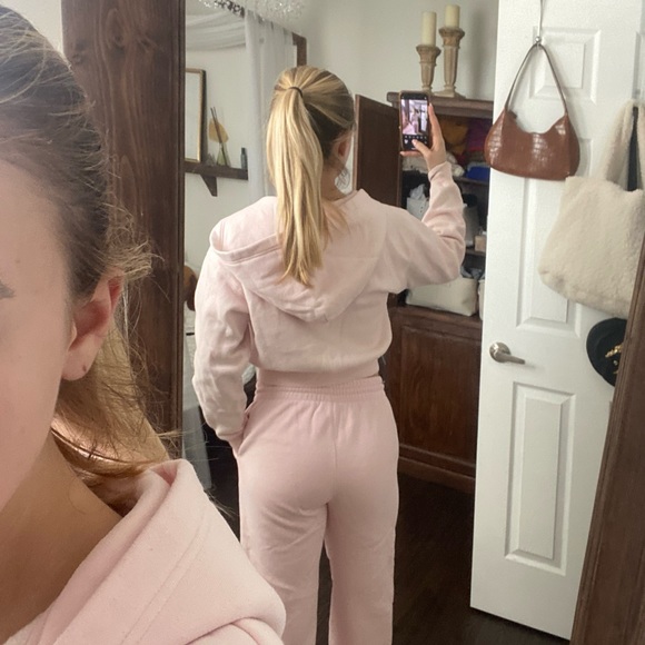 Aritzia sweat suit set - Picture 2 of 3